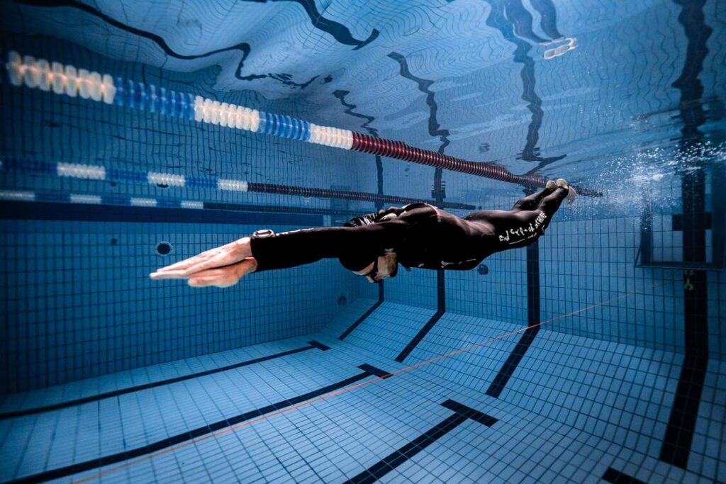 Massage sportif Toulon
Massage sportif La Seyne-sur-Mer
Préparation athlète
Record Apnée dynamique 
Apnée Militaire 